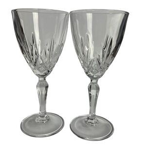 Vintage Capri Crystal Etched Wine Glasses 6 oz 24% Pbo Set of 2 Pre-owned